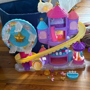 Polly Pocket Rainbow Funland Playset
